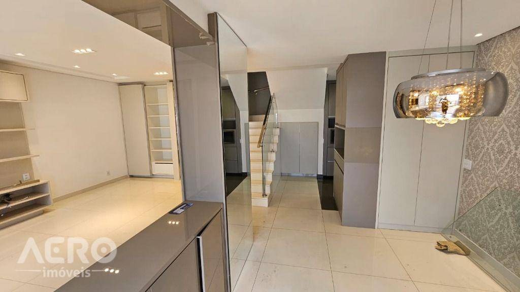 Apartamento para alugar com 3 quartos, 180m² - Foto 12
