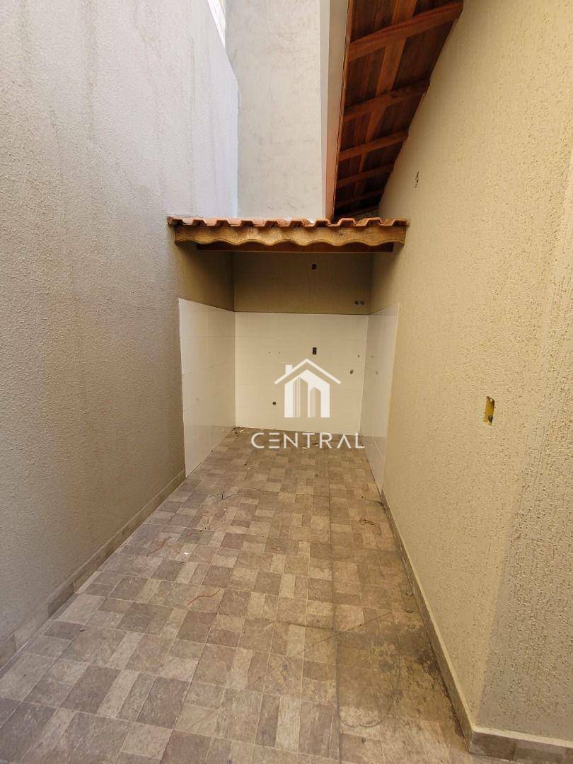 Sobrado à venda com 3 quartos, 120m² - Foto 17