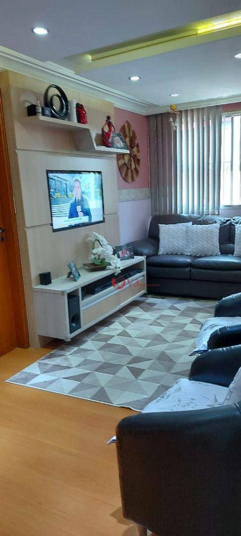 Apartamento à venda com 3 quartos, 50m² - Foto 1