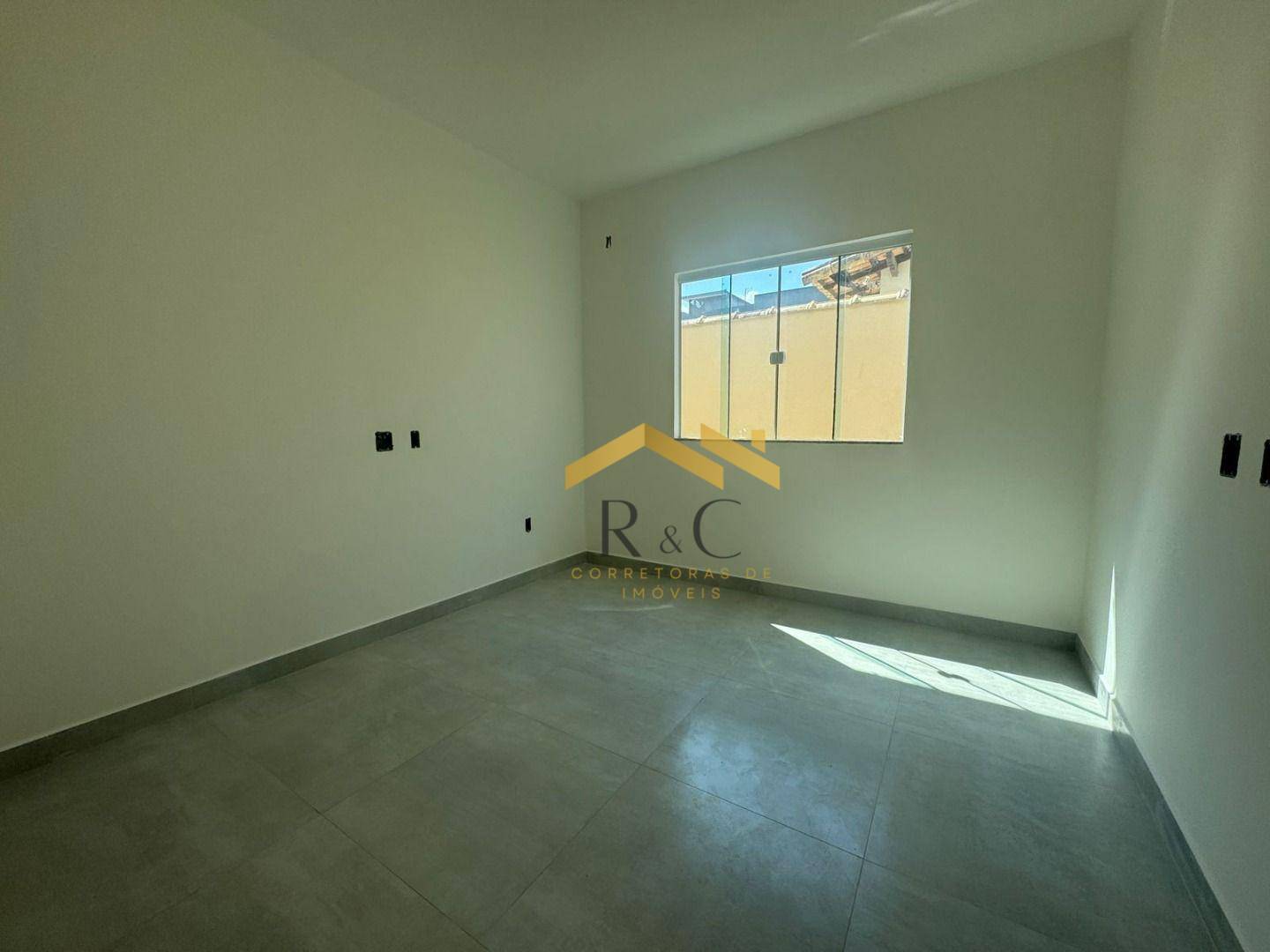 Casa à venda com 3 quartos, 105m² - Foto 19