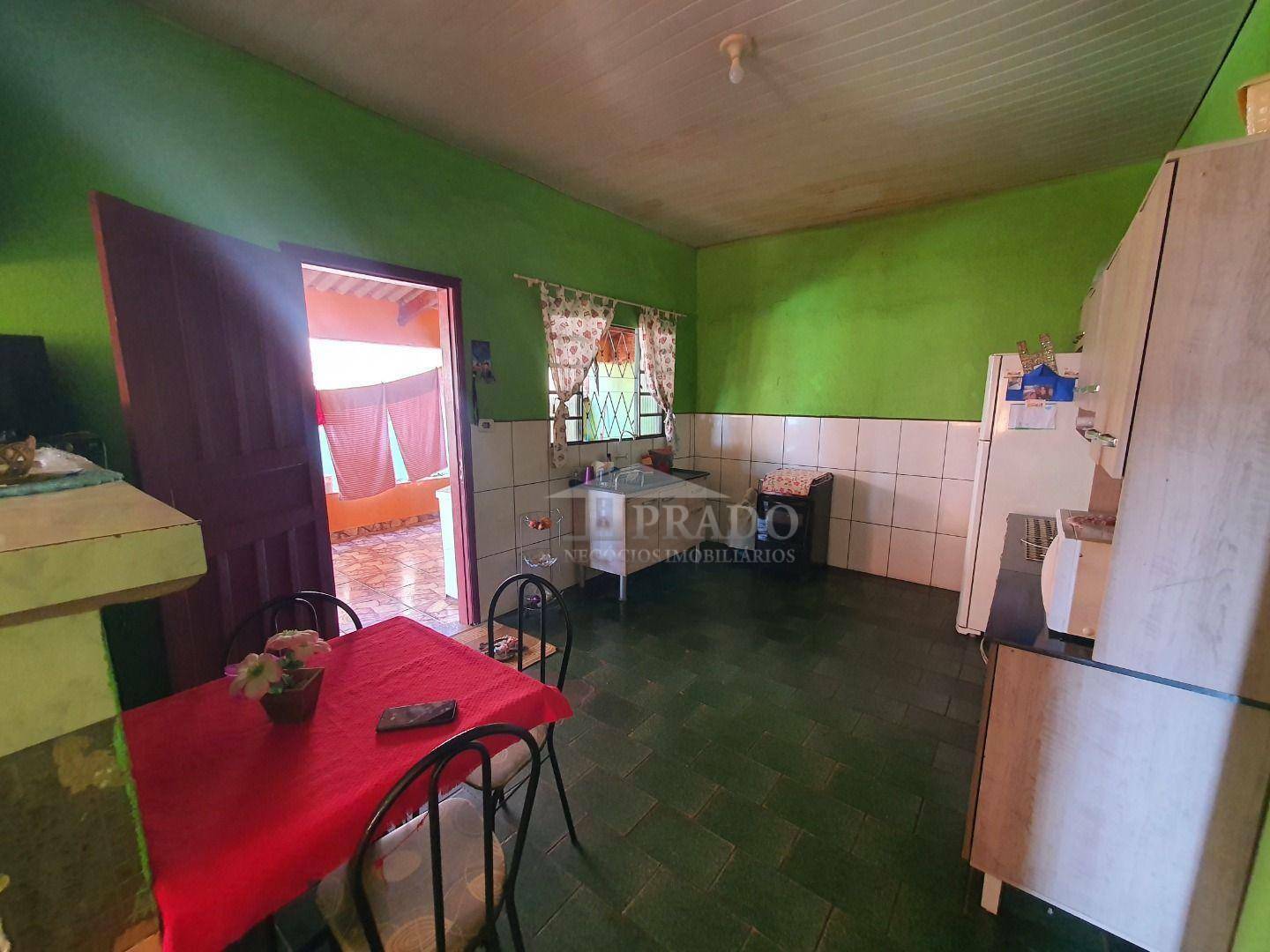Casa à venda com 2 quartos, 112m² - Foto 9