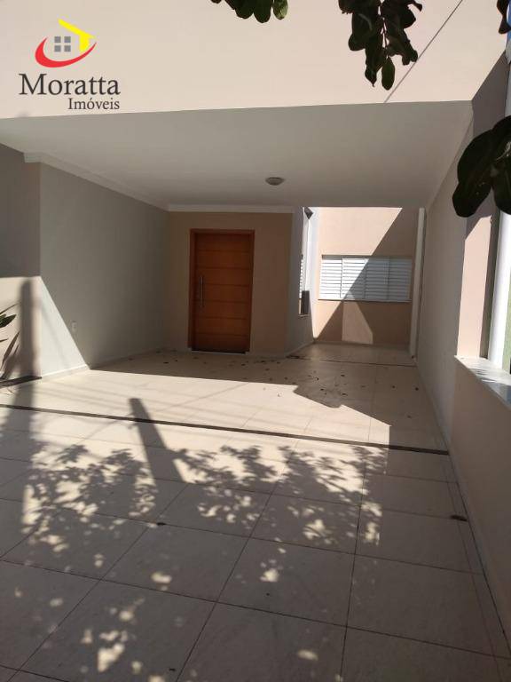 Casa de Condomínio à venda e aluguel com 3 quartos, 210m² - Foto 1