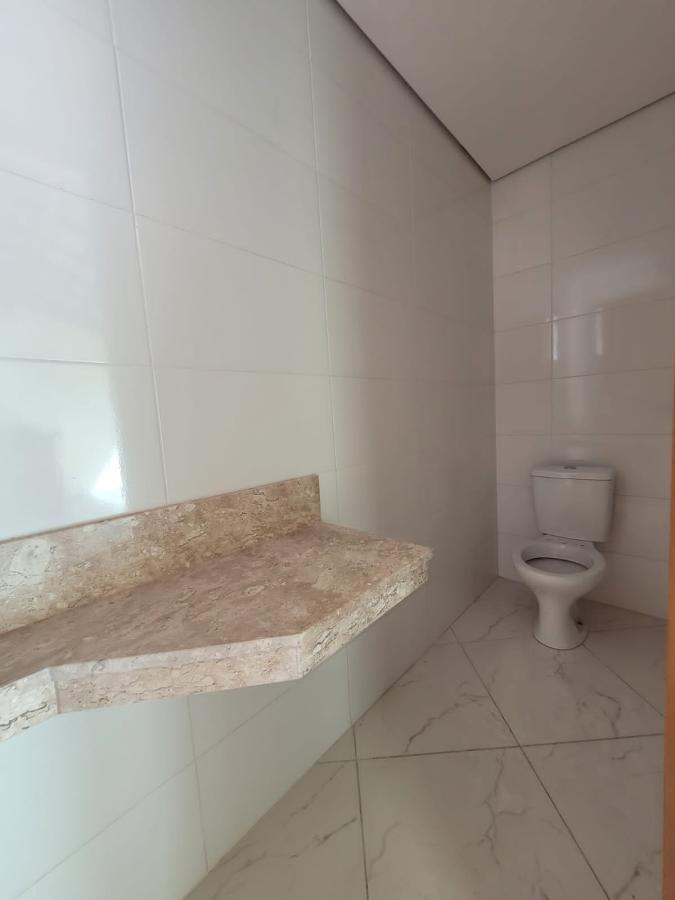 Casa à venda com 2 quartos, 120m² - Foto 8