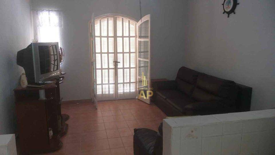 Casa à venda com 2 quartos, 180m² - Foto 10