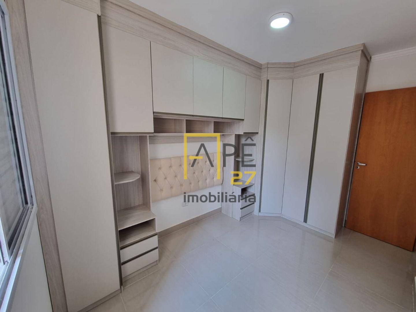 Apartamento à venda e aluguel com 1 quarto, 40m² - Foto 1