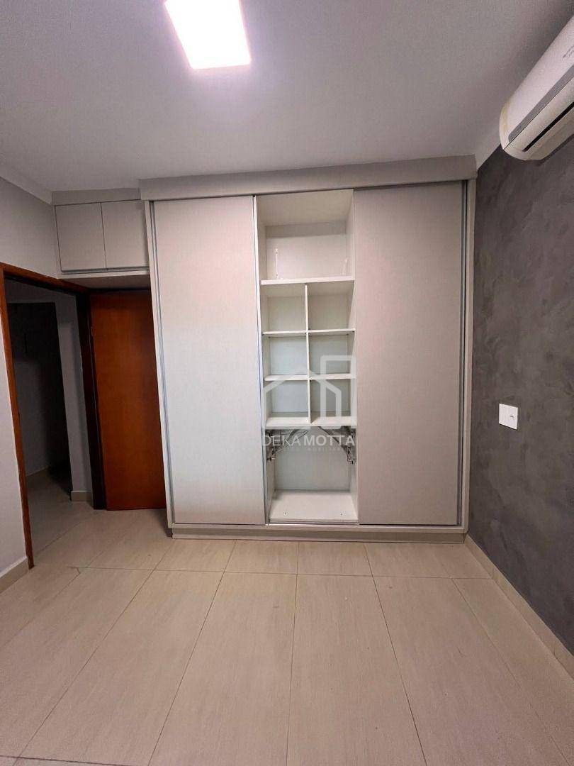 Casa à venda com 3 quartos, 240m² - Foto 47