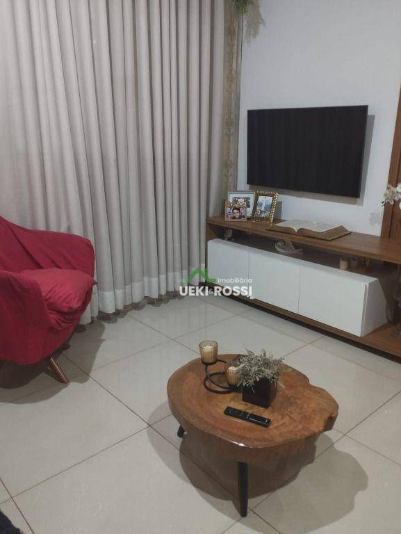 Casa à venda com 3 quartos, 123m² - Foto 5