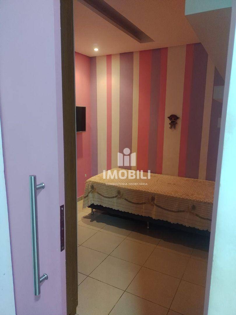 Casa à venda com 4 quartos, 198m² - Foto 43