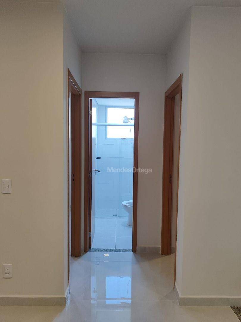 Apartamento à venda com 2 quartos, 43m² - Foto 10