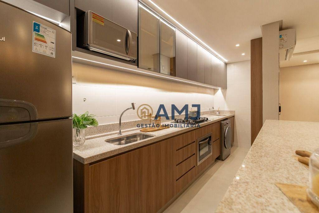 Apartamento à venda com 2 quartos, 73m² - Foto 13
