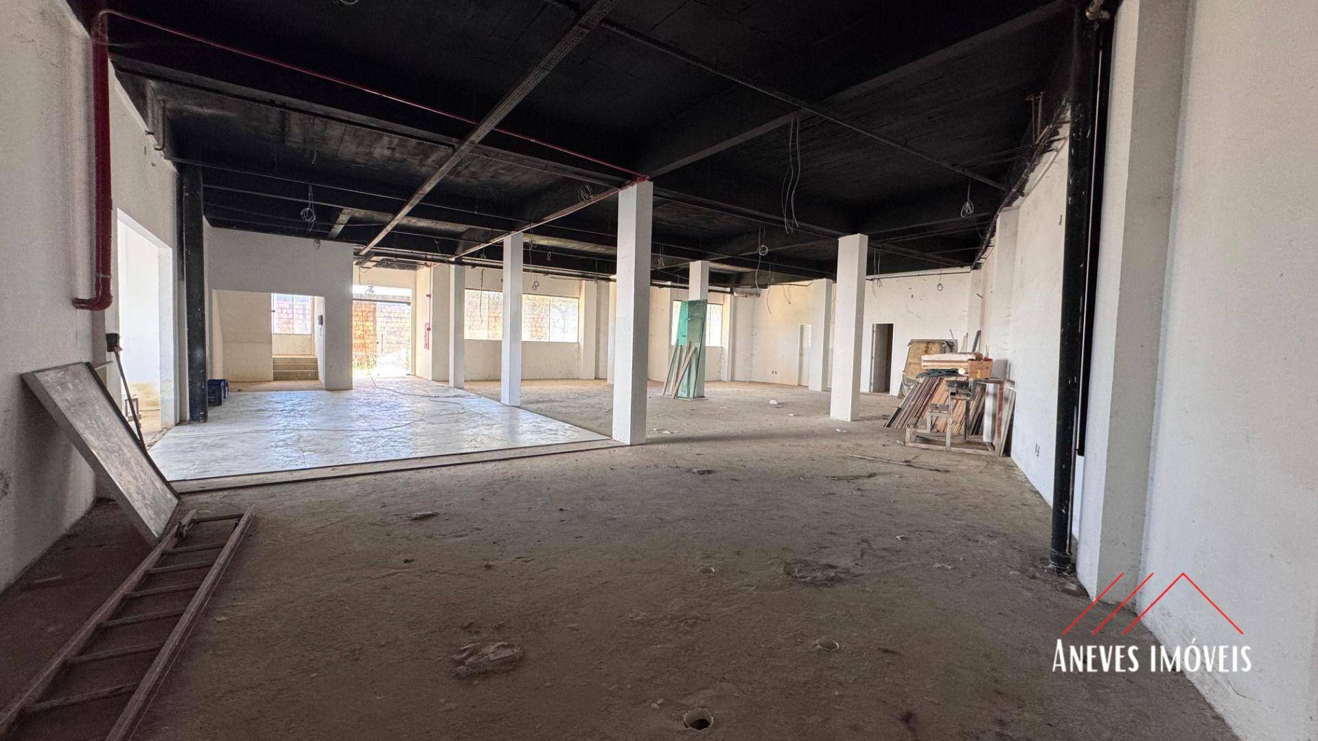 Prédio Inteiro para alugar, 1200m² - Foto 19