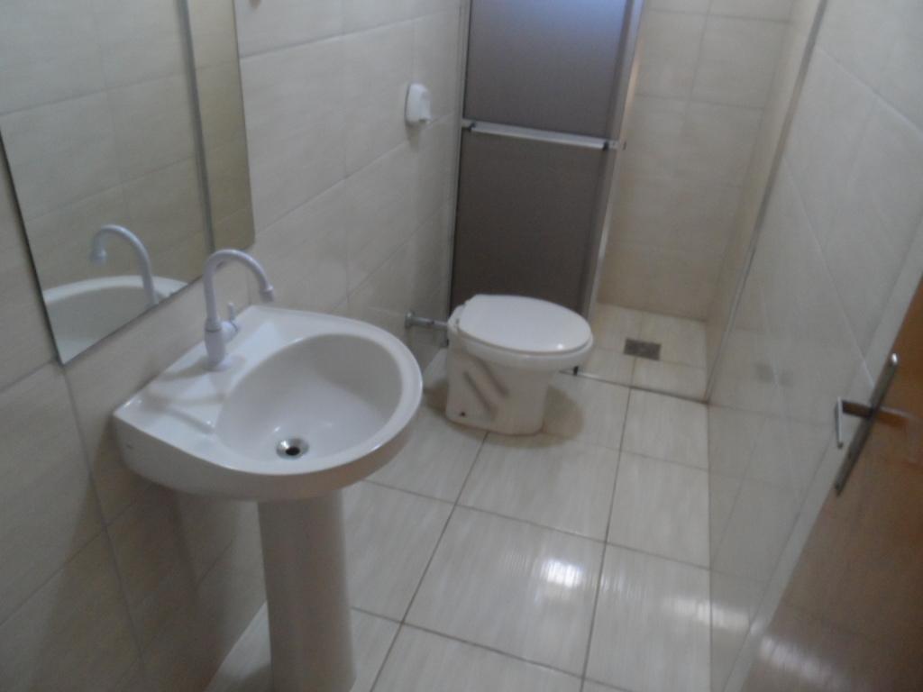 Apartamento para alugar com 3 quartos, 82m² - Foto 10