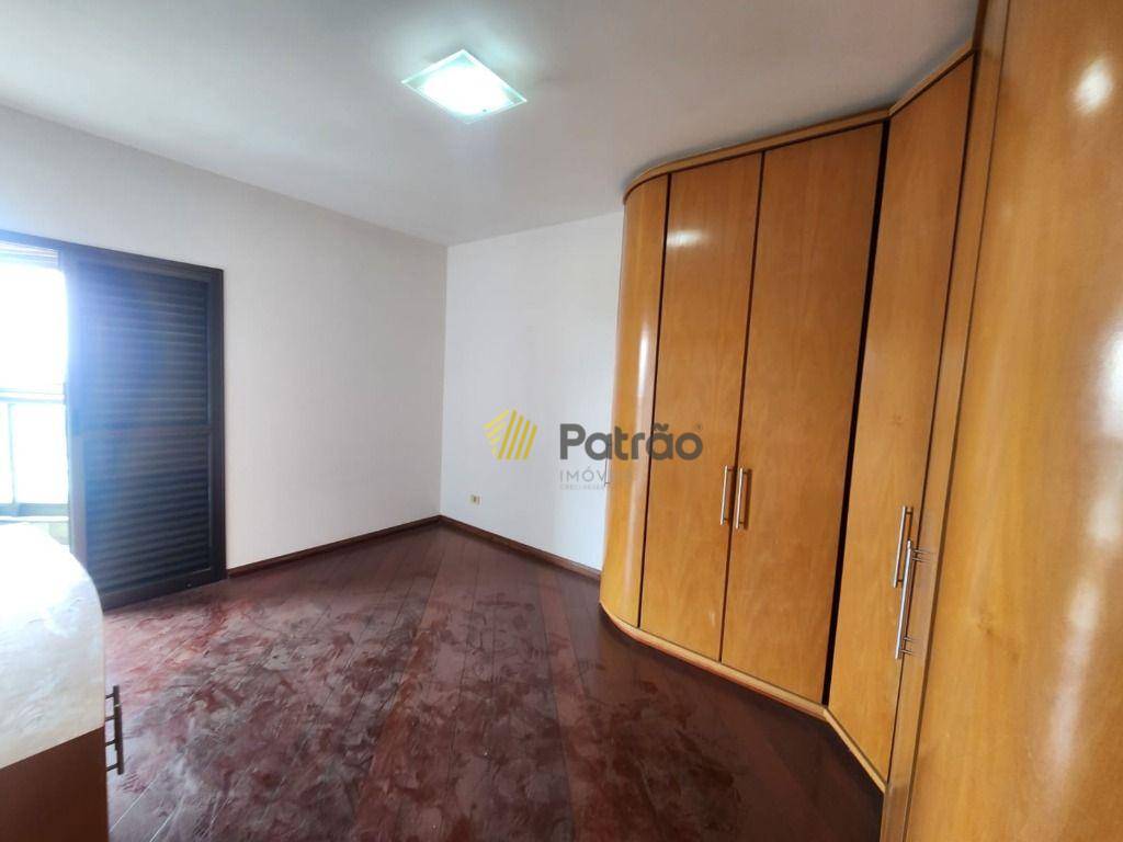 Apartamento à venda com 3 quartos, 150m² - Foto 25