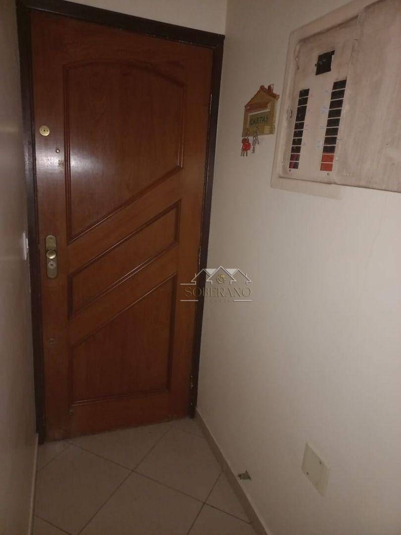 Apartamento à venda e aluguel com 2 quartos, 67m² - Foto 3