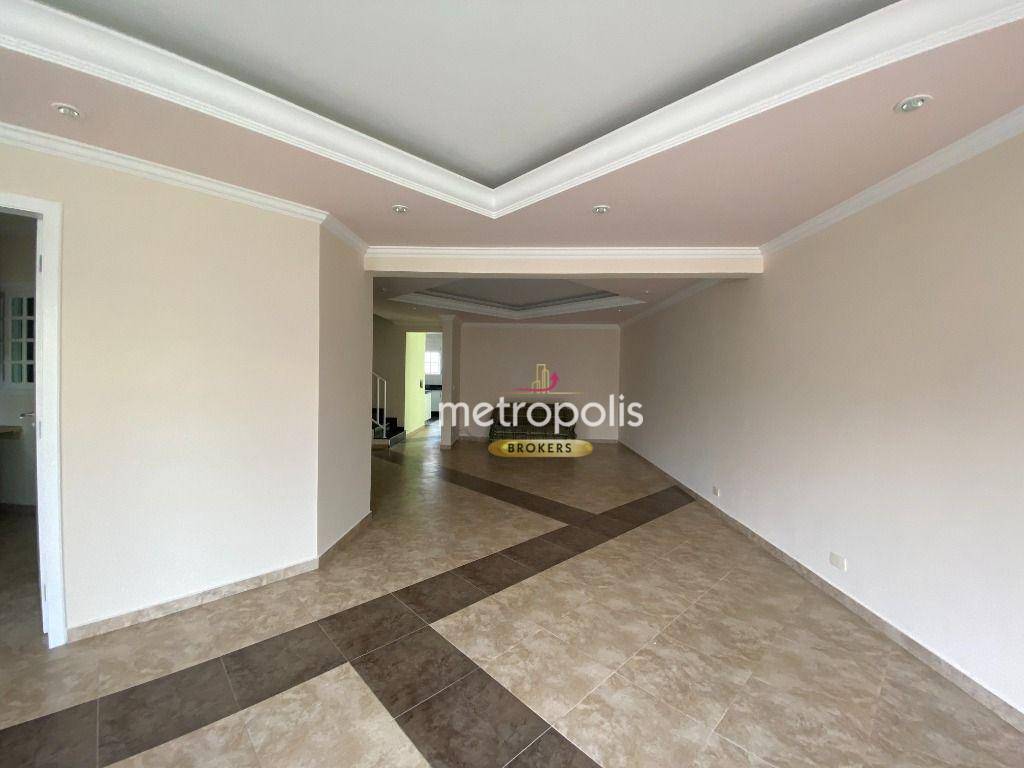 Sobrado à venda com 3 quartos, 382m² - Foto 2