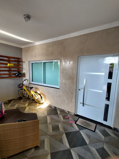 Casa à venda com 5 quartos, 150m² - Foto 2