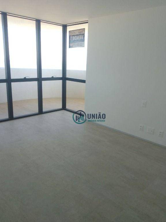 Apartamento à venda com 3 quartos, 130m² - Foto 13