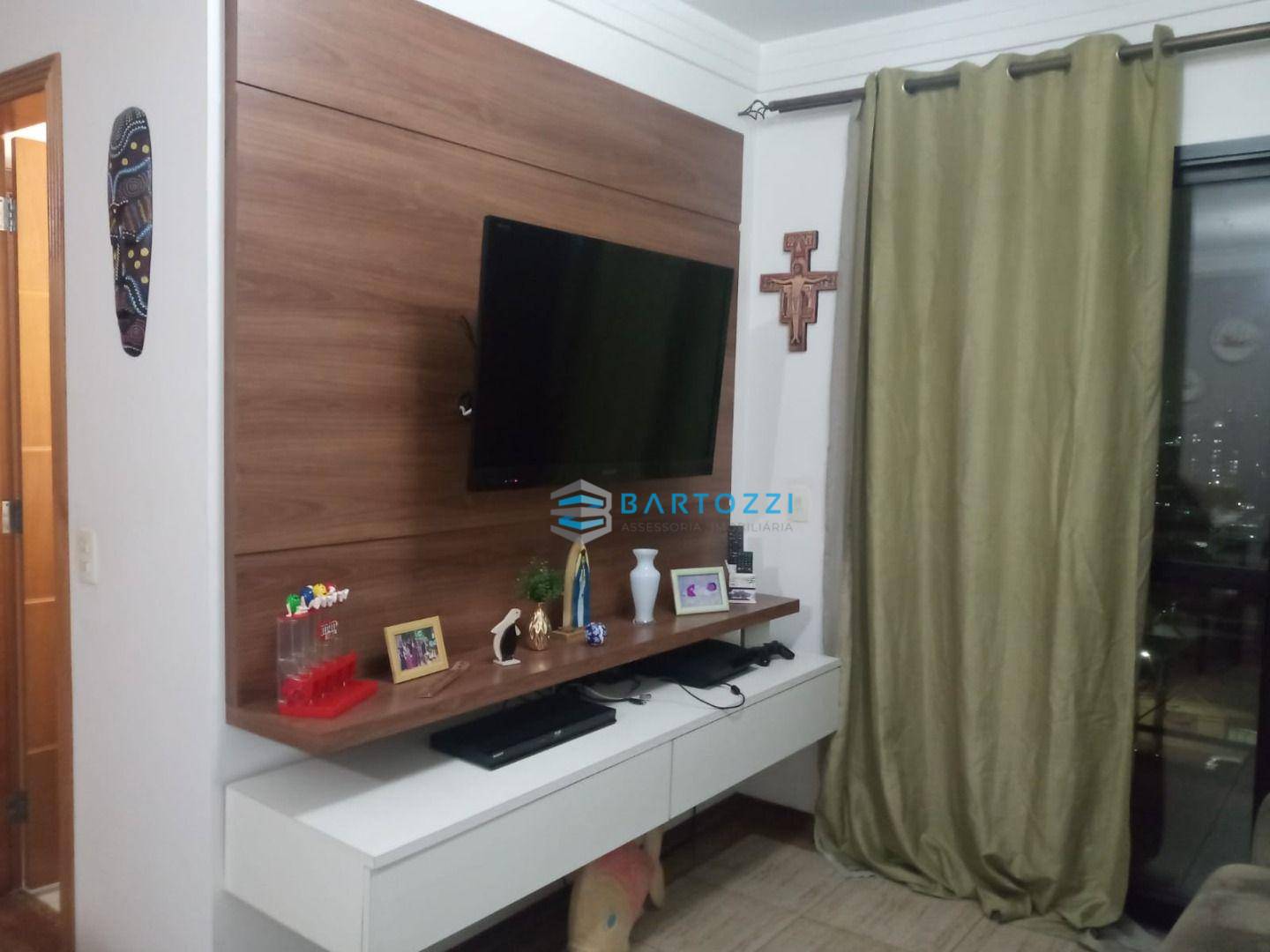 Apartamento à venda com 2 quartos, 64m² - Foto 6