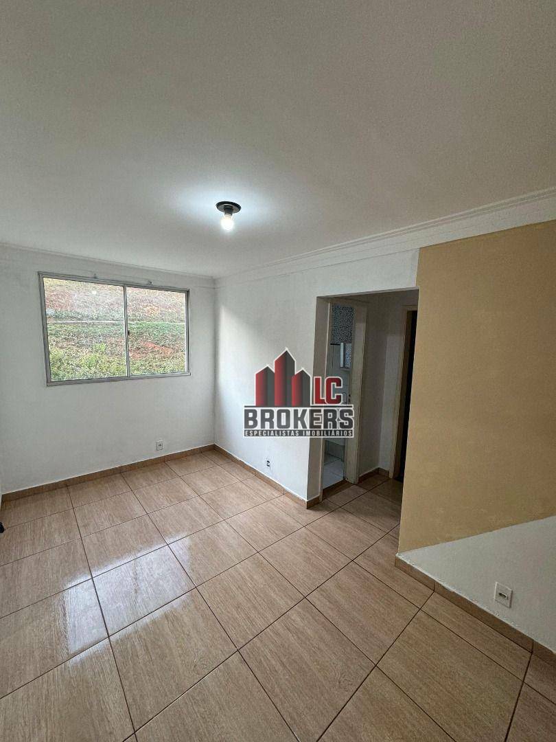 Apartamento para alugar com 2 quartos, 50m² - Foto 30