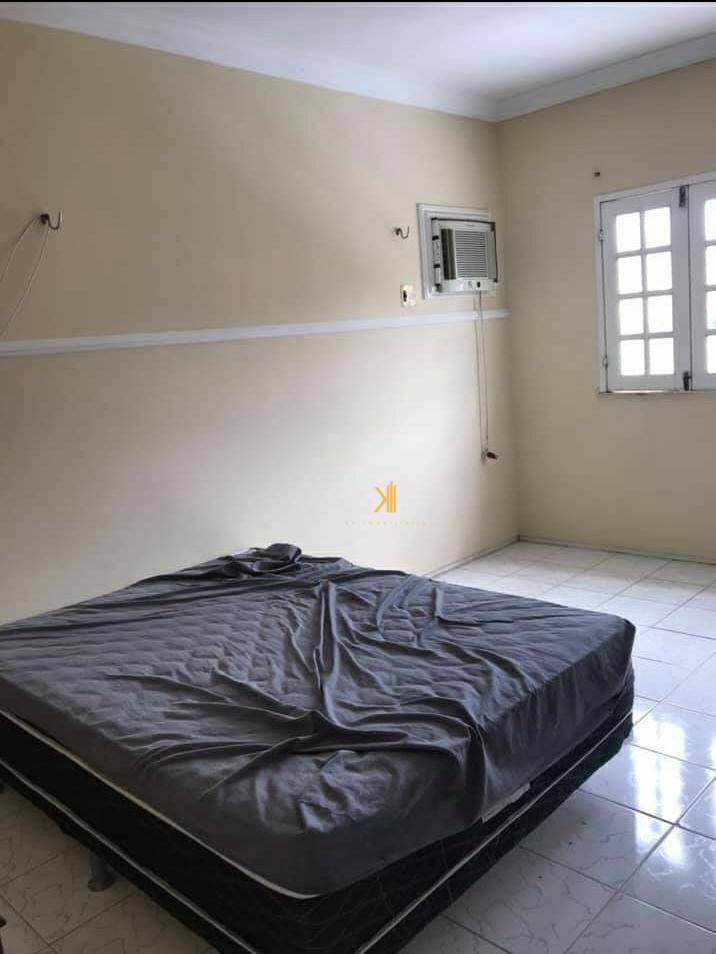 Casa à venda com 5 quartos, 197m² - Foto 3