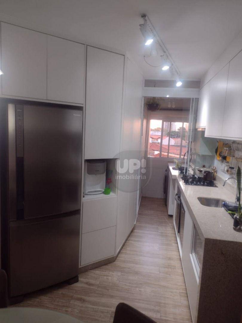 Apartamento à venda com 2 quartos, 62m² - Foto 4