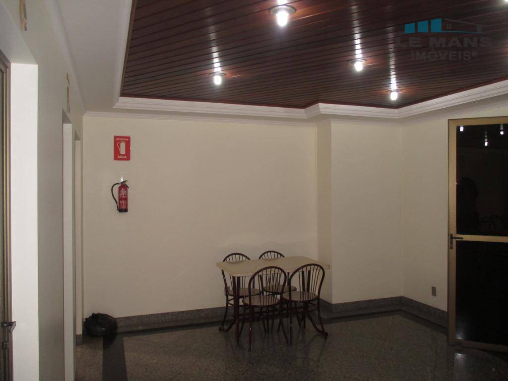 Apartamento à venda com 2 quartos, 86m² - Foto 19