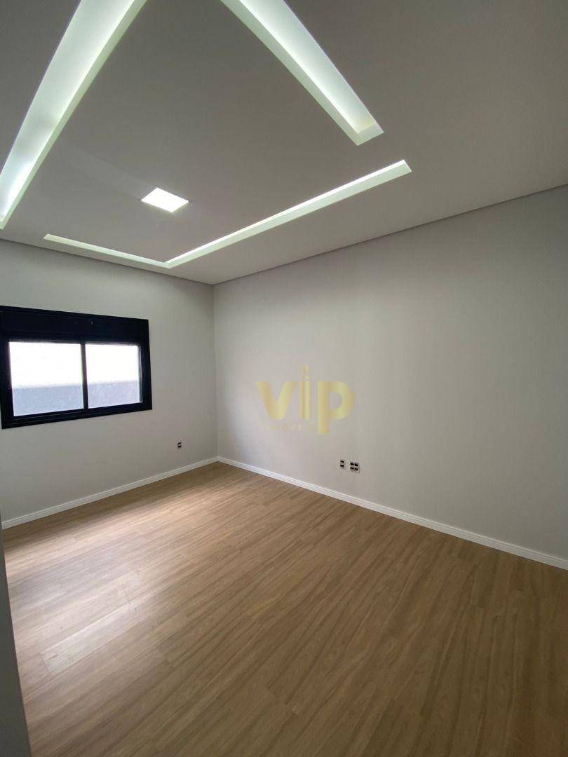 Casa à venda com 3 quartos, 198m² - Foto 7