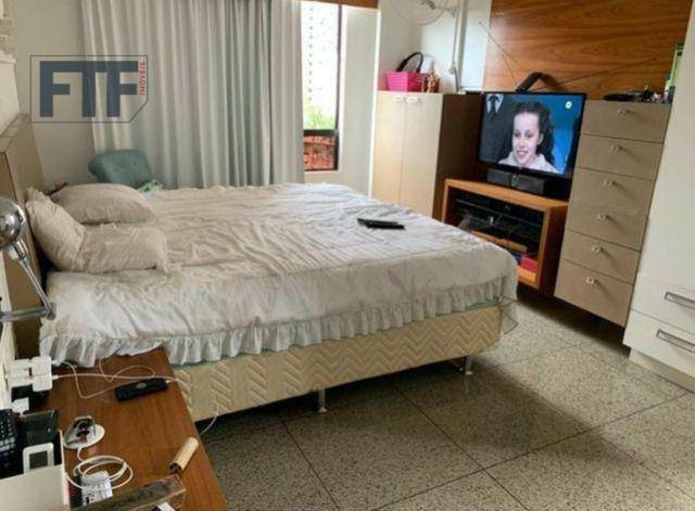 Apartamento à venda com 3 quartos, 233m² - Foto 8