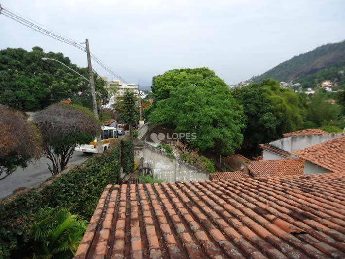 Casa, 4 quartos, 205 m² - Foto 3