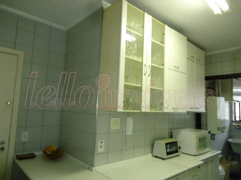 Apartamento para alugar com 4 quartos, 125m² - Foto 25