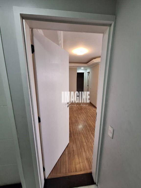 Apartamento à venda com 2 quartos, 48m² - Foto 20