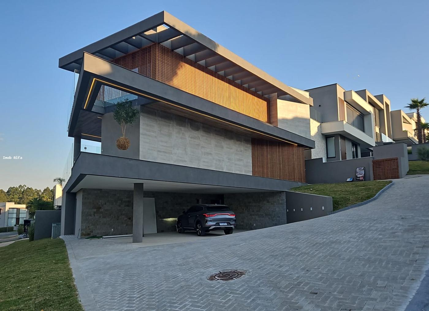 Casa à venda com 6 quartos, 610m² - Foto 45