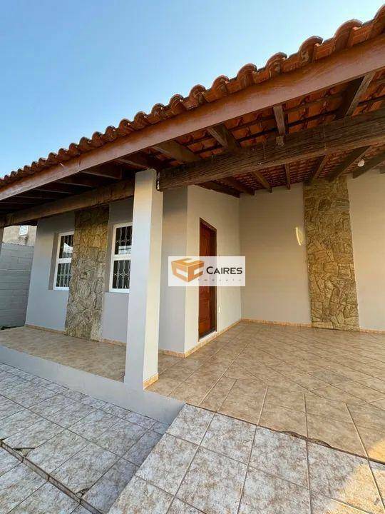 Casa para alugar com 3 quartos, 168m² - Foto 12