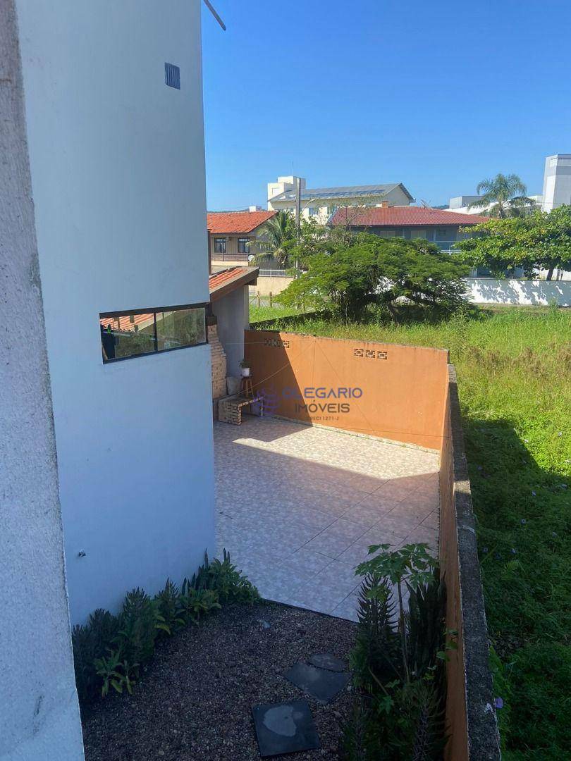 Sobrado à venda com 3 quartos, 292m² - Foto 6