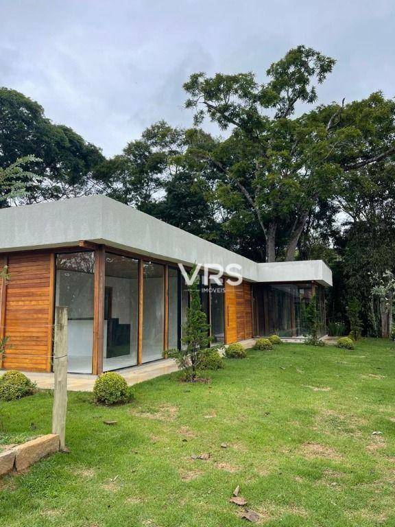 Casa de Condomínio à venda com 3 quartos, 137m² - Foto 2