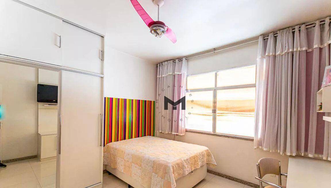 Apartamento à venda com 3 quartos, 137m² - Foto 8