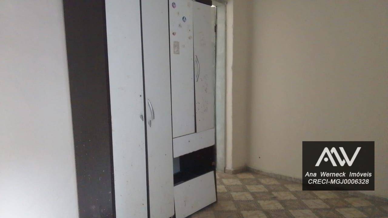 Apartamento à venda com 2 quartos, 70m² - Foto 11