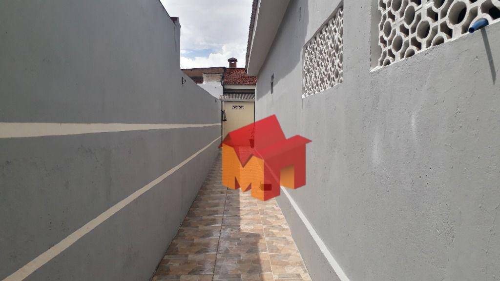 Casa à venda com 4 quartos, 178m² - Foto 22