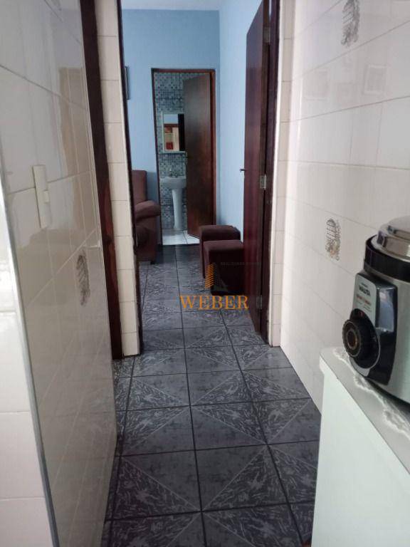 Sobrado à venda com 3 quartos, 170m² - Foto 4