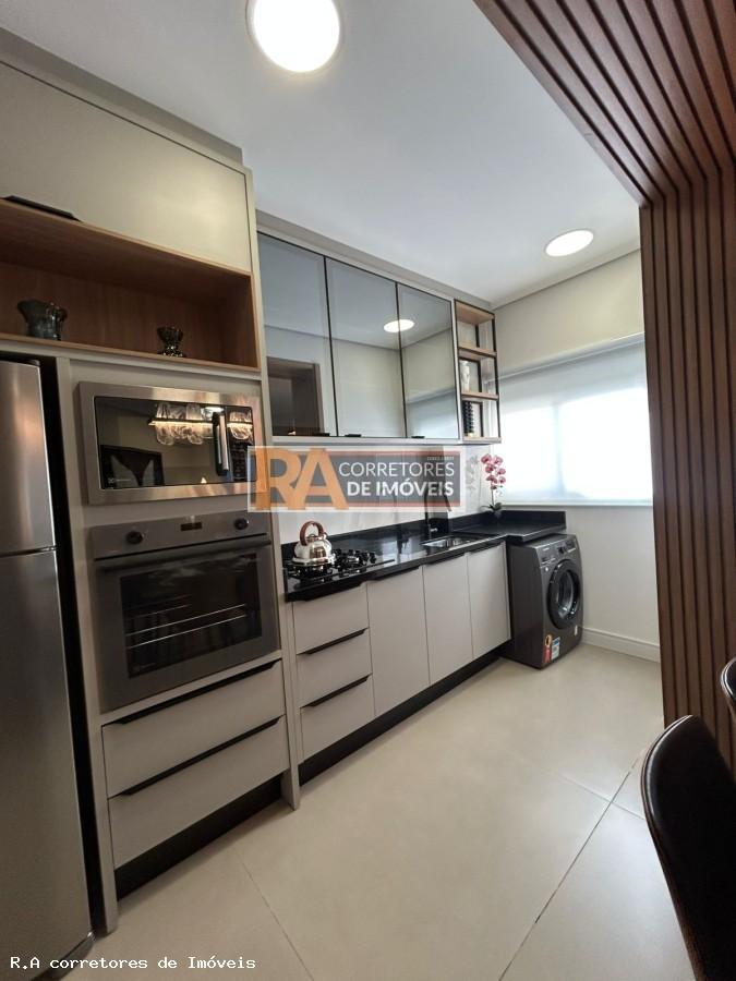 Apartamento à venda com 2 quartos, 46m² - Foto 7