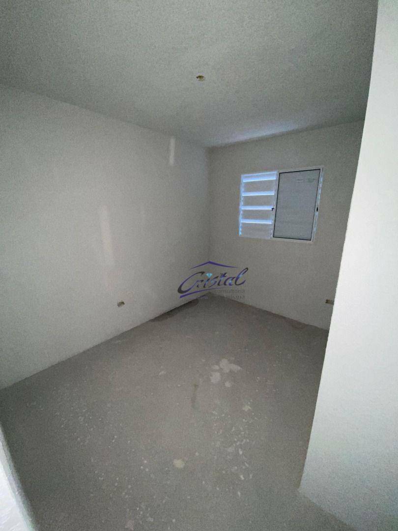 Apartamento à venda com 2 quartos, 40m² - Foto 13