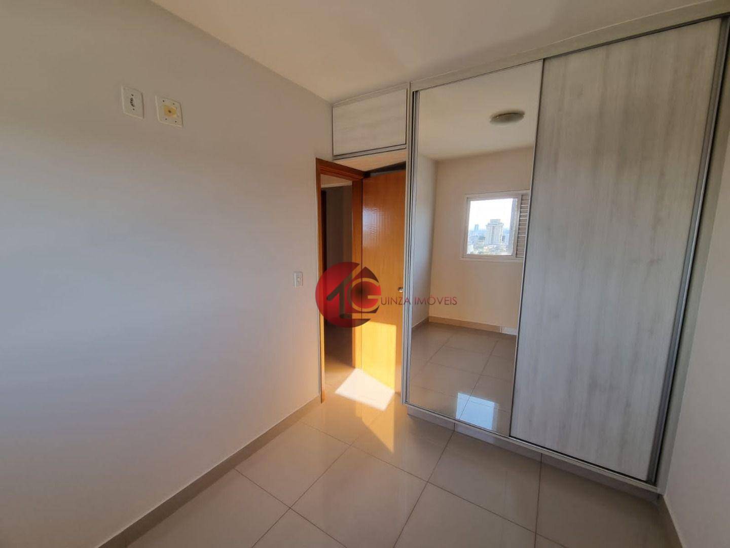 Apartamento à venda com 2 quartos, 63m² - Foto 9