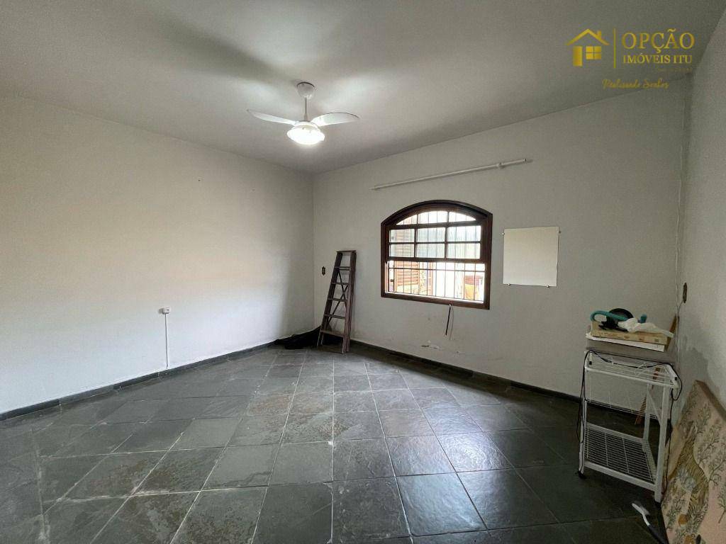 Casa à venda com 2 quartos, 120m² - Foto 5