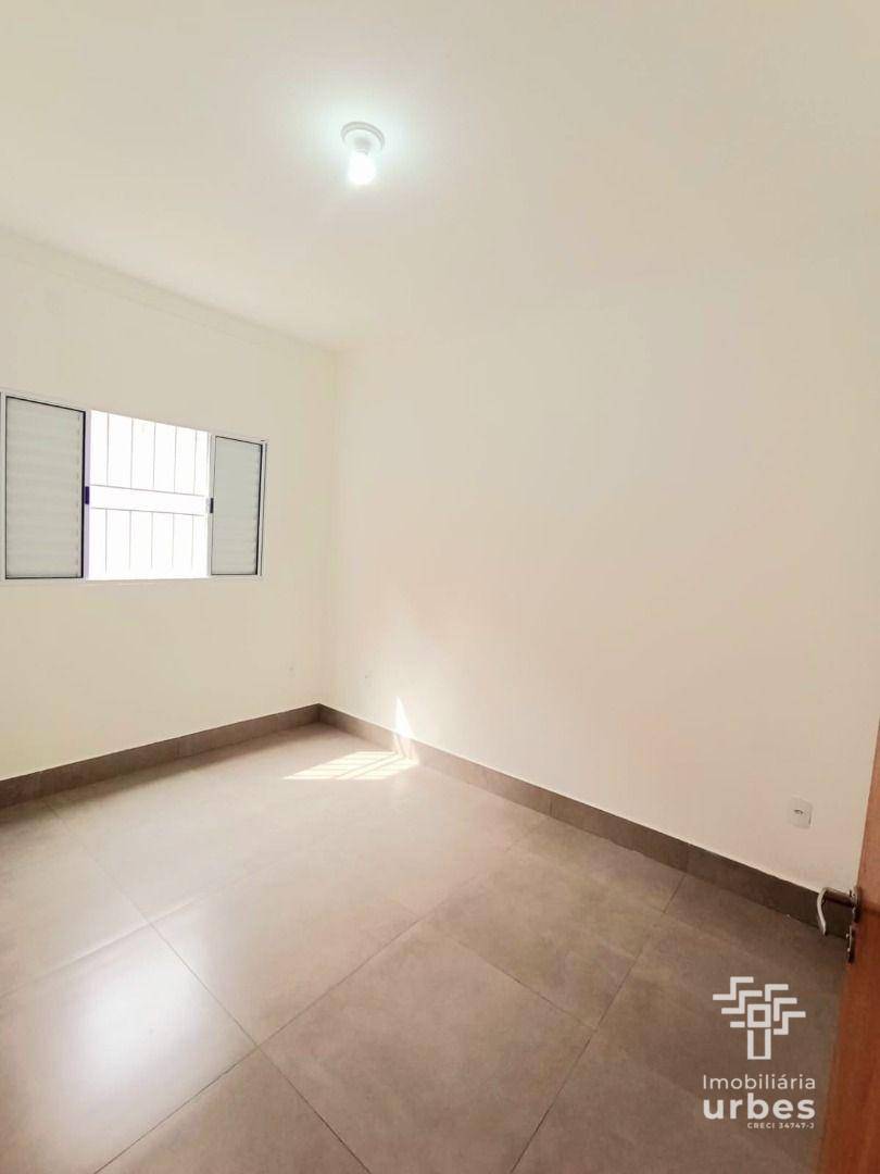 Casa à venda com 3 quartos, 150m² - Foto 14