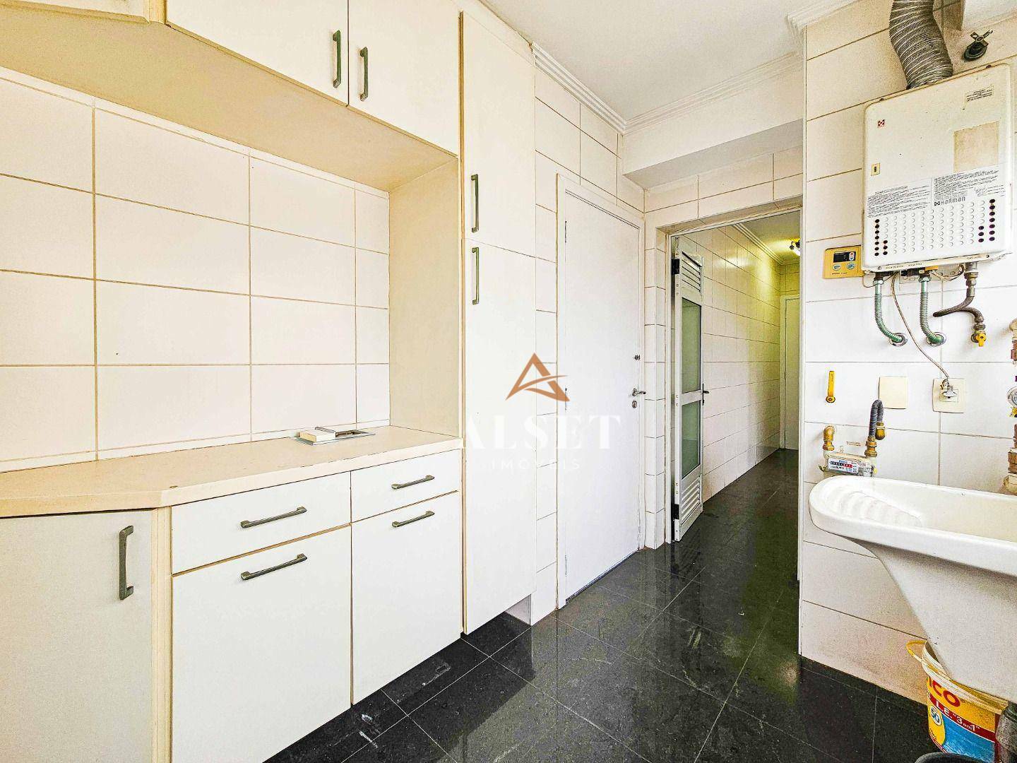 Apartamento à venda e aluguel com 3 quartos, 164m² - Foto 18