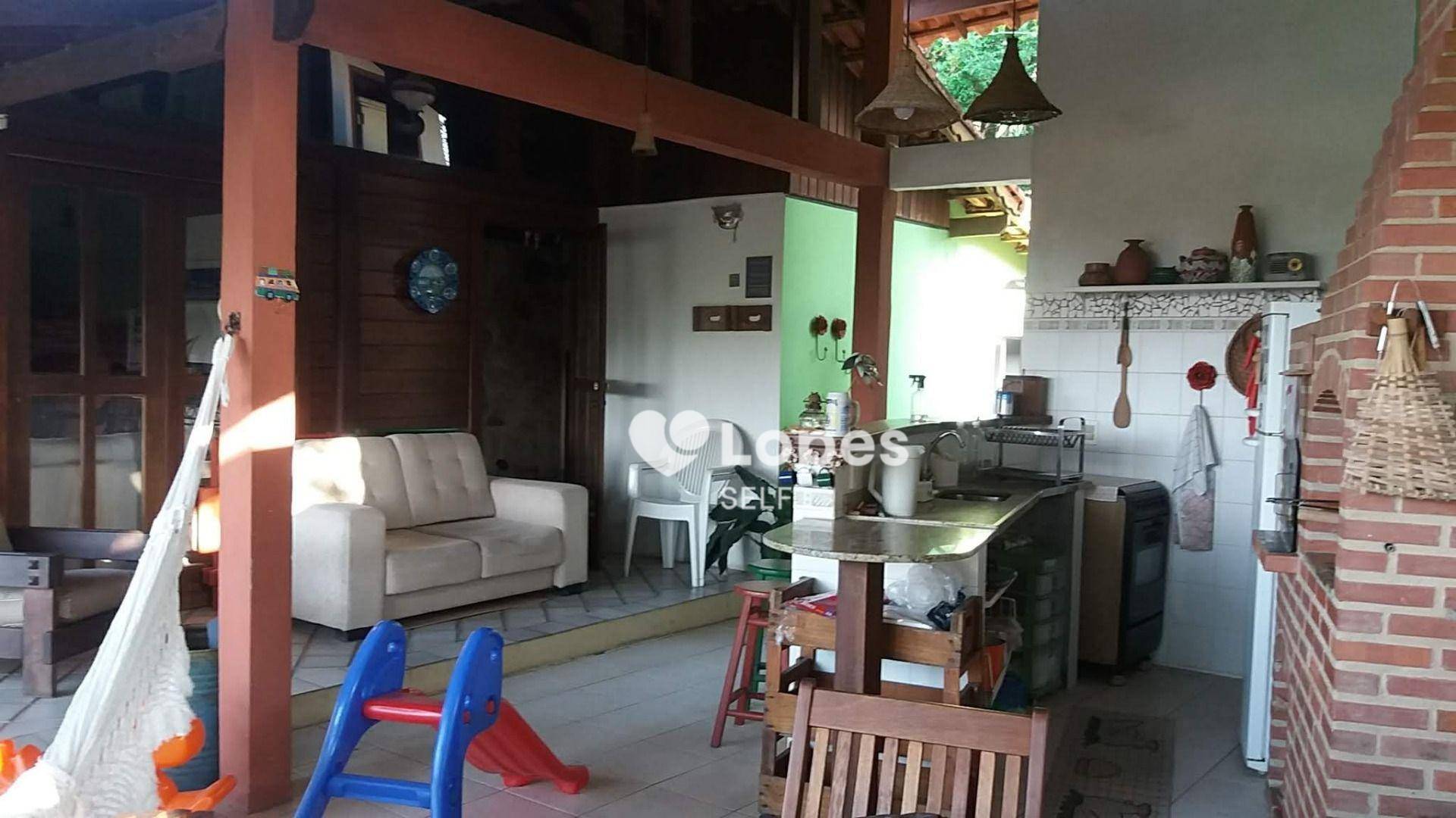 Casa de Condomínio à venda com 3 quartos, 200m² - Foto 11