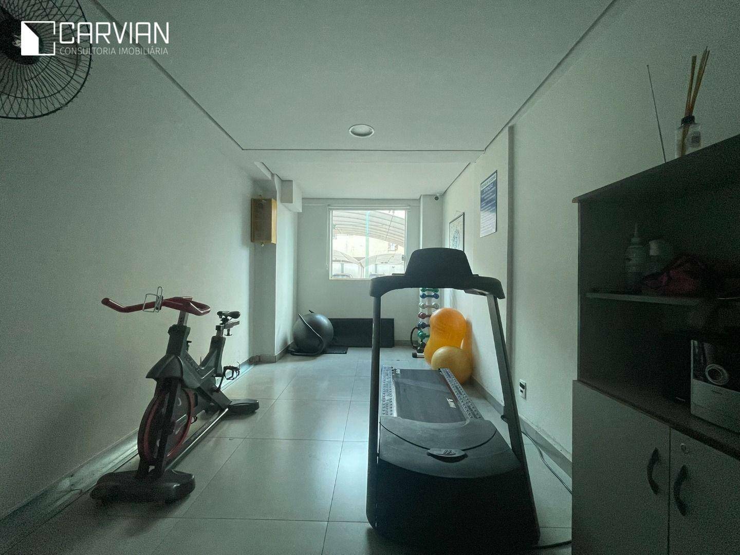 Apartamento para alugar com 2 quartos, 70m² - Foto 36