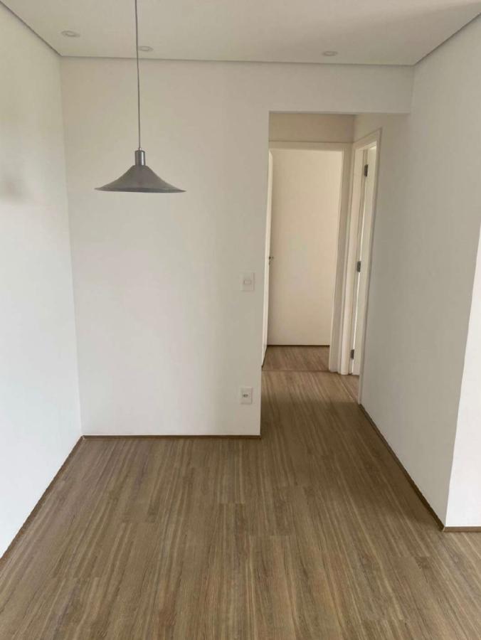 Apartamento para alugar com 2 quartos, 60m² - Foto 6