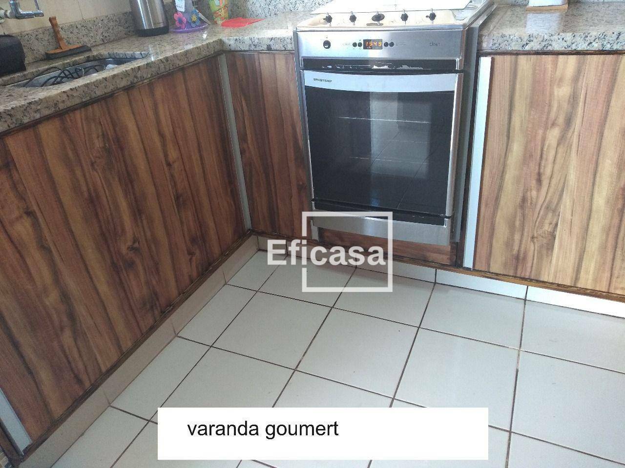 Casa de Condomínio à venda com 3 quartos, 165m² - Foto 1