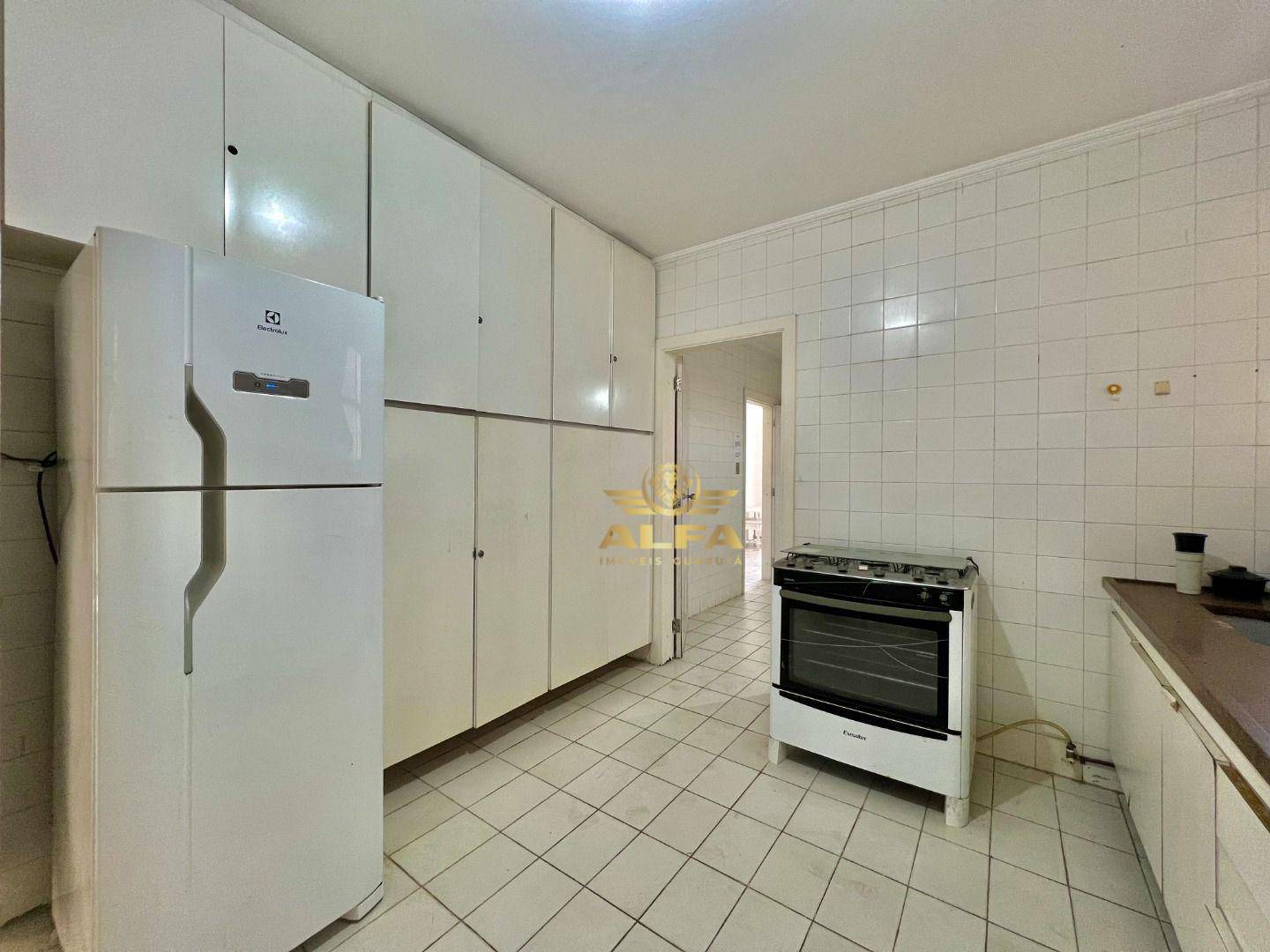 Apartamento à venda com 3 quartos, 200m² - Foto 29